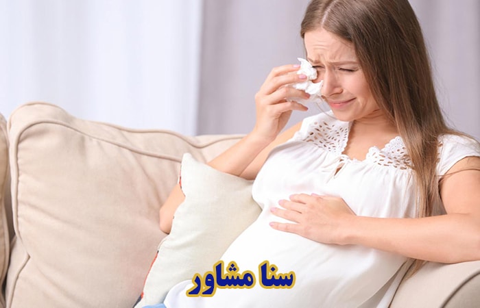 از نشانه های افسردگی بارداری ناراحتی و گریه یکباره زنان است.